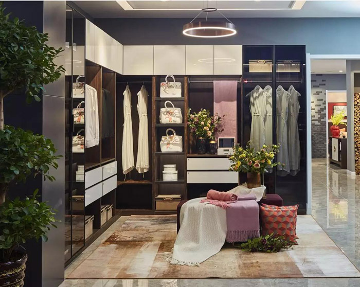 尊龙人生就是博首页定制衣柜价钱