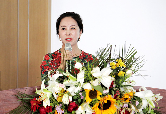 尊龙人生就是博首页木业集团总司理